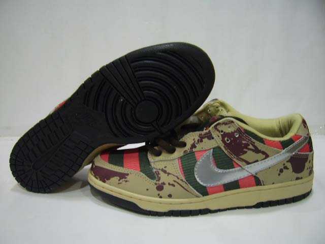 Nike Dunk Low Footlocker Le Plus Populaire